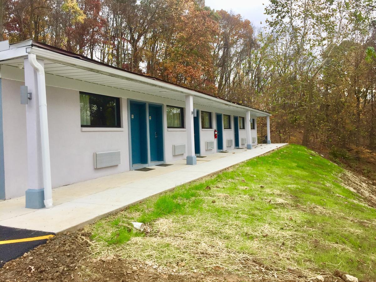 Hillside Motel Glen Mills Екстериор снимка